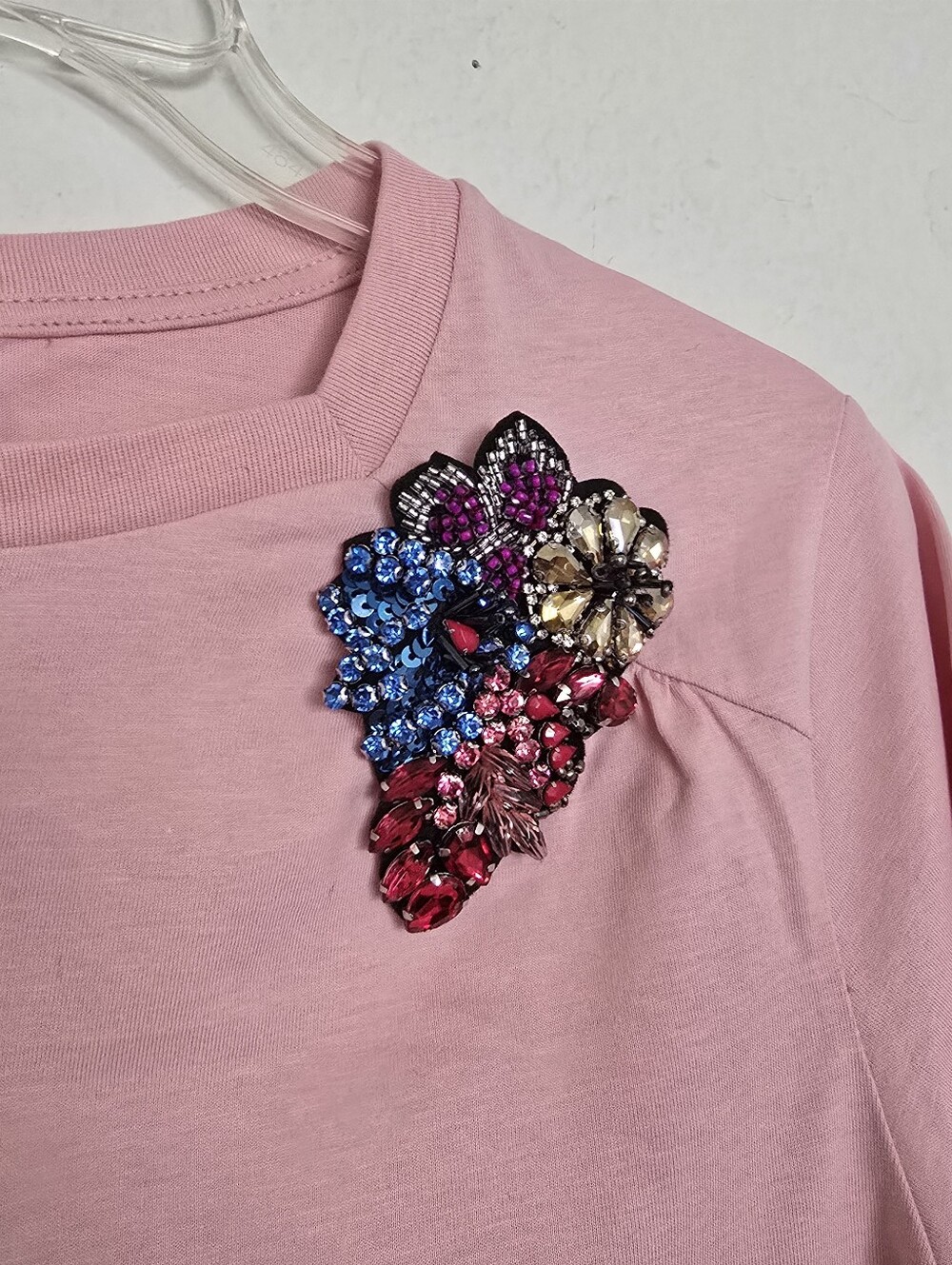 Pinko Crew Neckline Short Sleeve Beaded Brooch Pink Cotton Top Size S Sm… - Picture 4 of 8